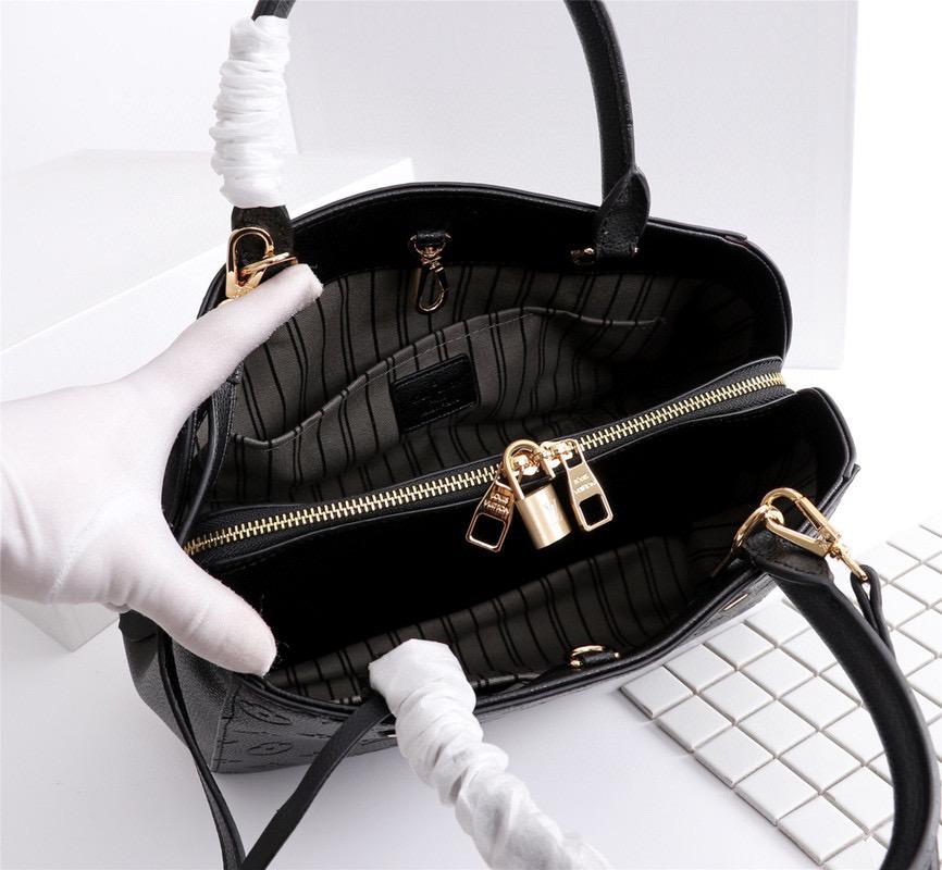 EN - New Arrival Bags LUV 040
