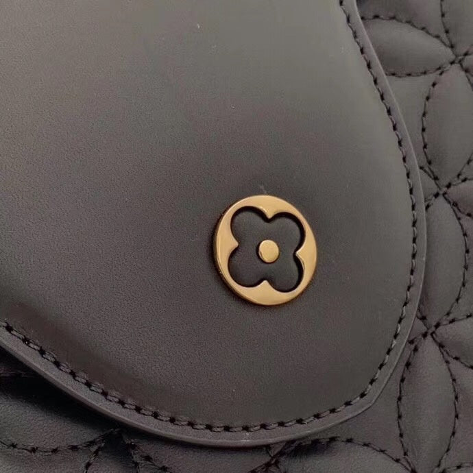 LOV2 Bags - Luxurious Bags  1292