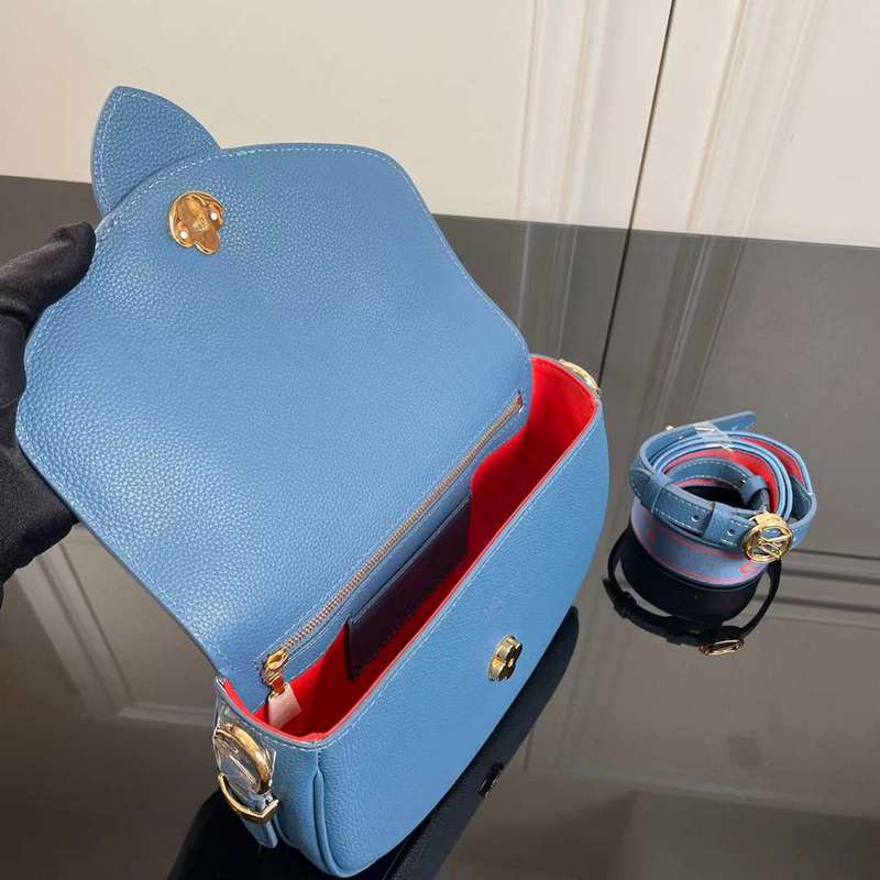 LOV2 Bags - Luxurious Bags  1054
