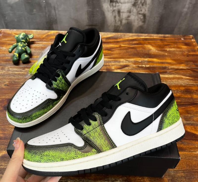SAMC - NKE Shoes - 917