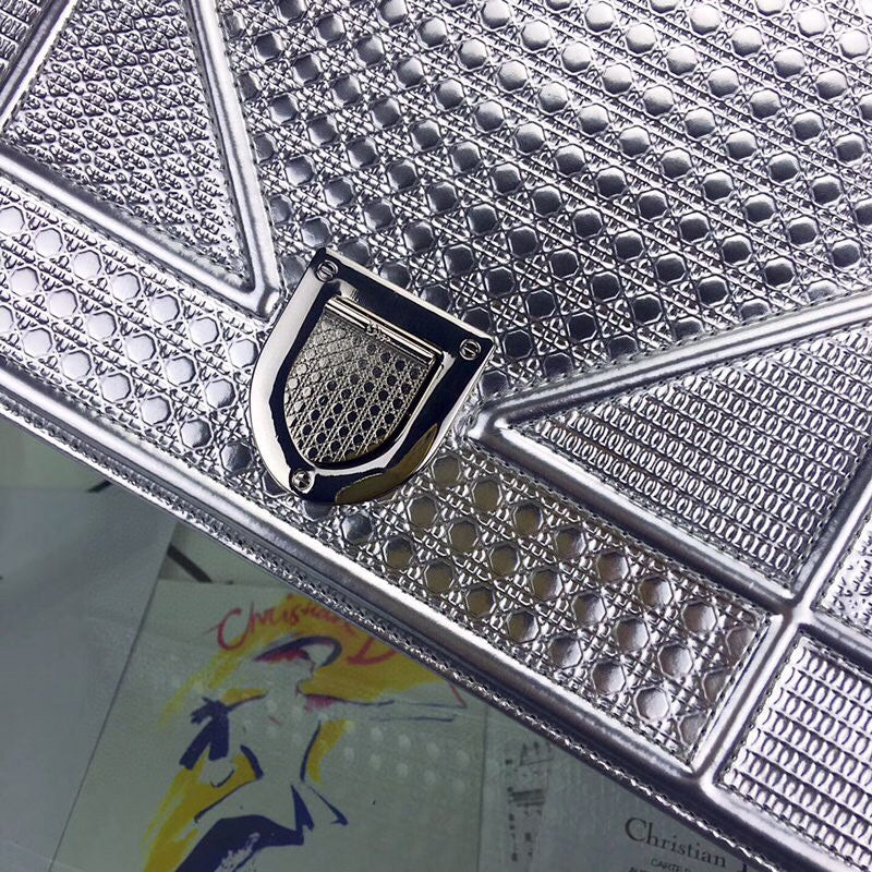 ELE - Dir Bags - 1715