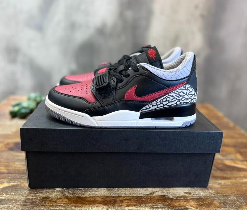 SAMC - NKE Shoes - 452