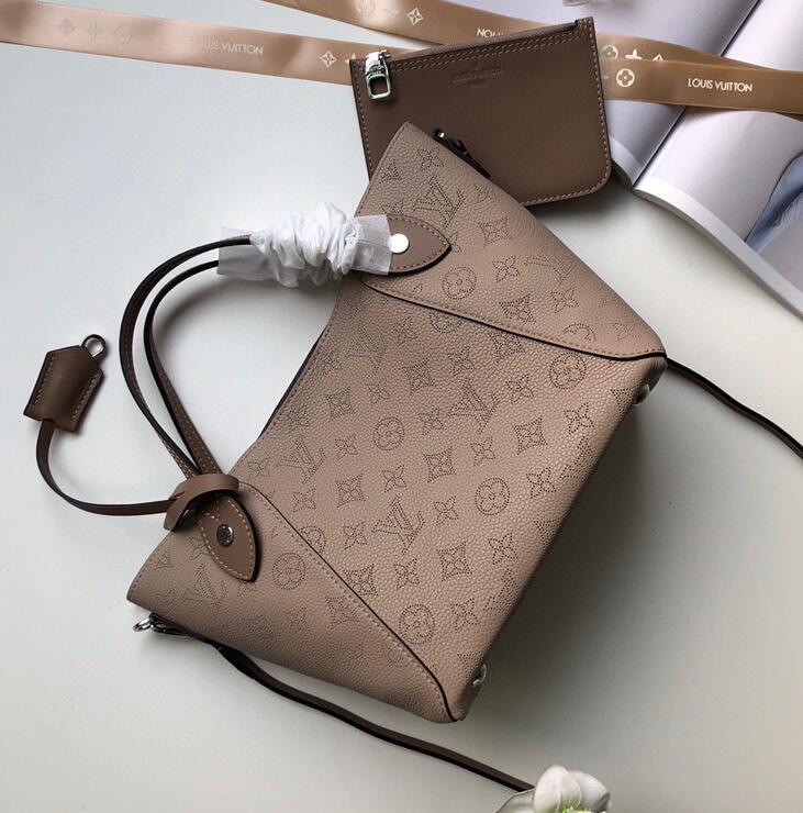 SAMC - LOV Bags - 2971