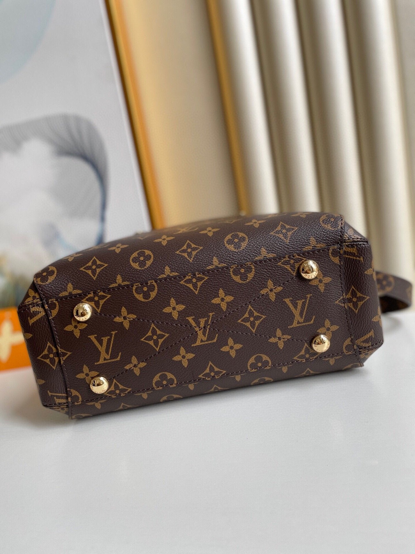 LV Montaigne GLAMI Monogram Canvas For Women,  Shoulder And Crossbody Bags 11.4in/29cm LV M41055