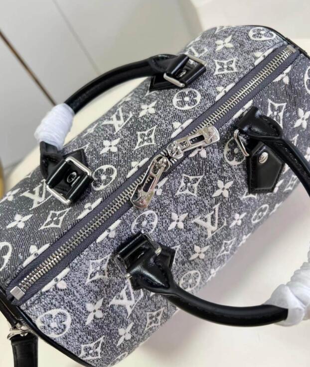 SAMC - LOV Bags - 1450