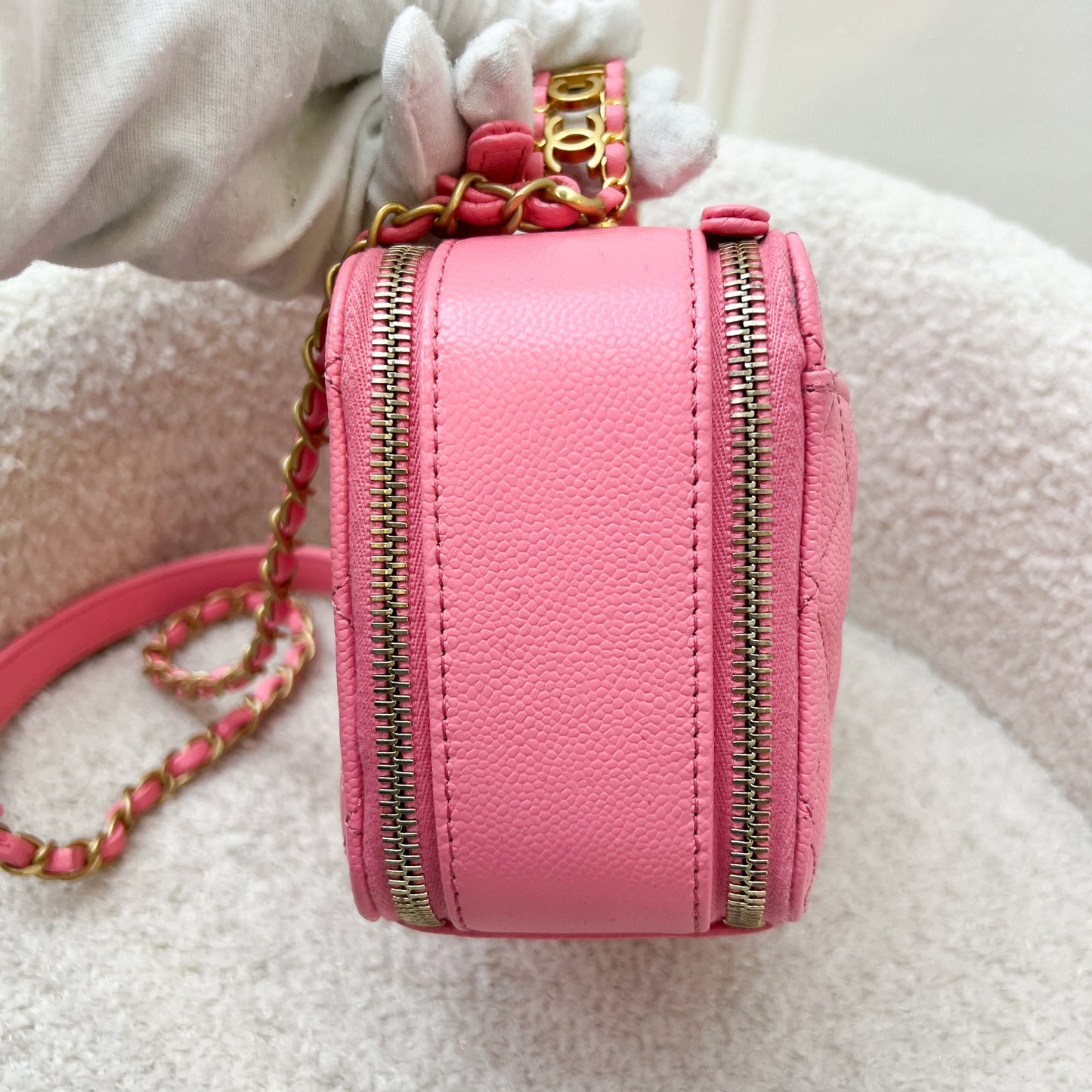 GLM-"Pick Me Up" Vanity Case in Pink Caviar and AGHW