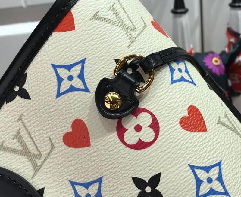SAMC - LOV Bags - 2674