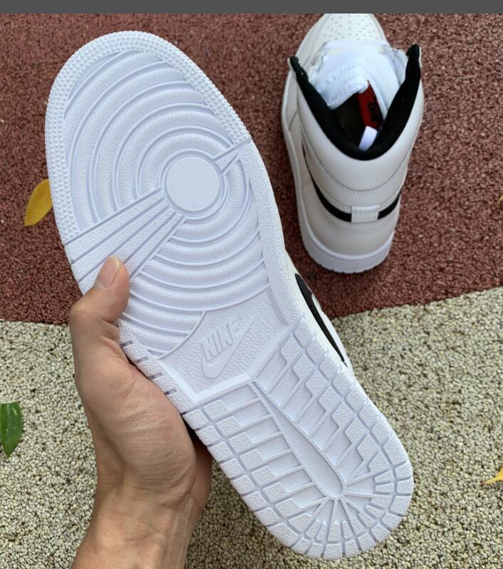 SAMC - NKE Shoes - 1534