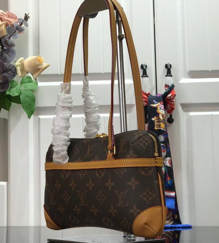 SAMC - LOV Bags - 2738