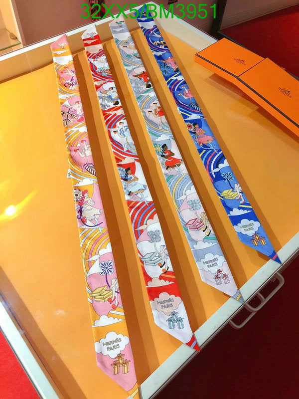 SAMC - HMS Scarves - 231
