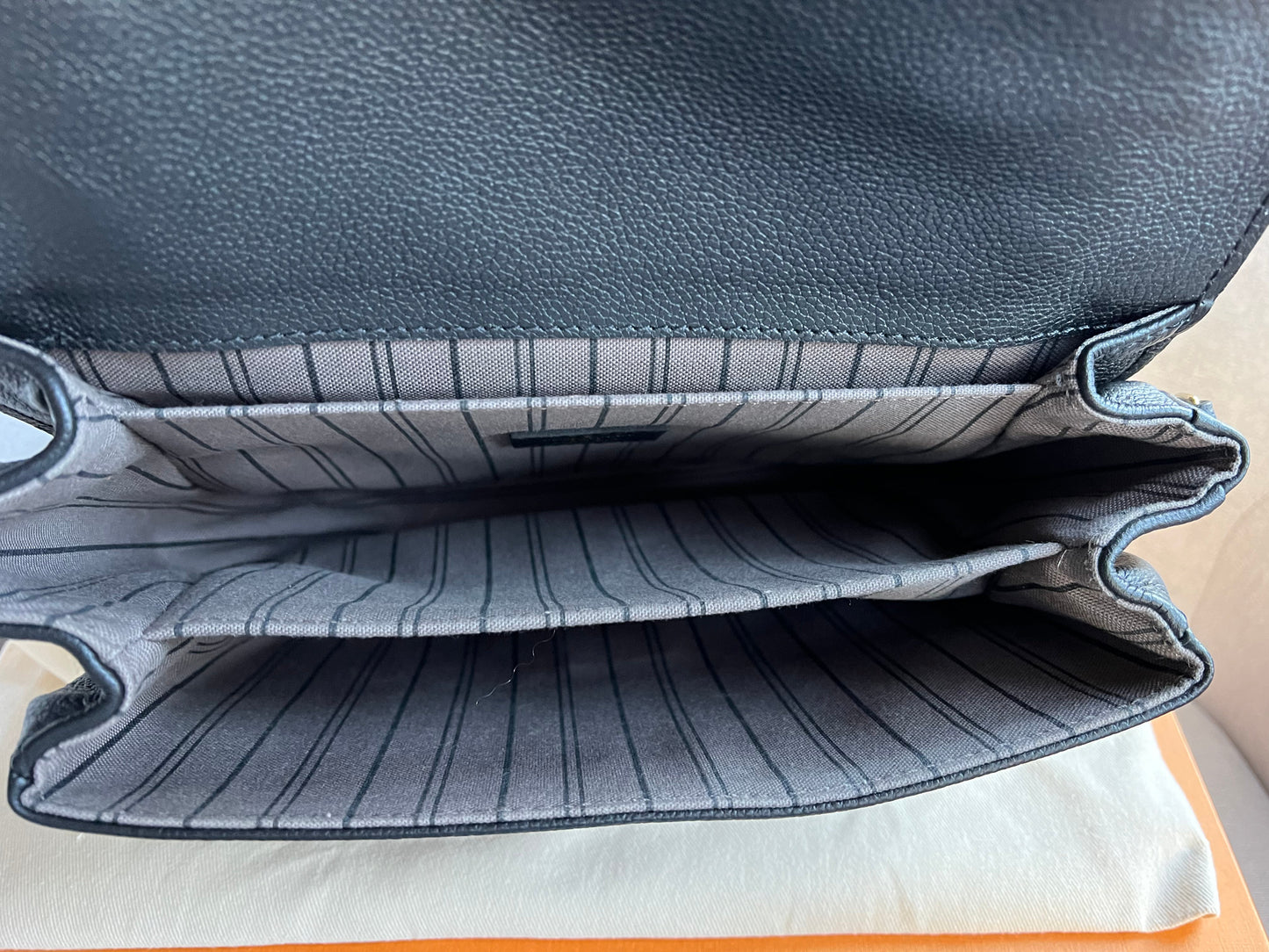 Louis Vuitton Pochette Metis Black Empreinte (RRP £2,110)