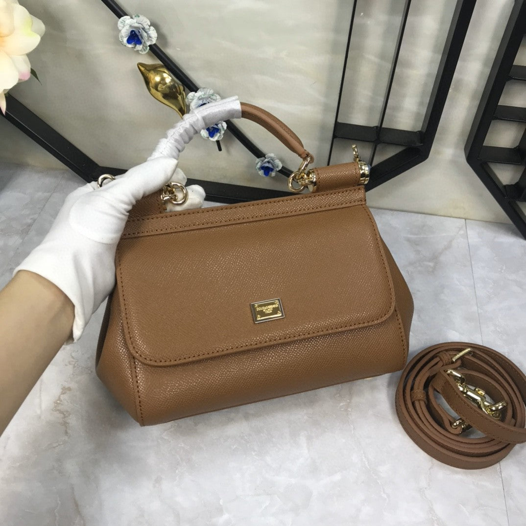 GLAMI MeGLAMIum Sicily Handbag In Dauphine Brown For Women 10.2in/26cm GLAMI GLAMI4347A10018M417