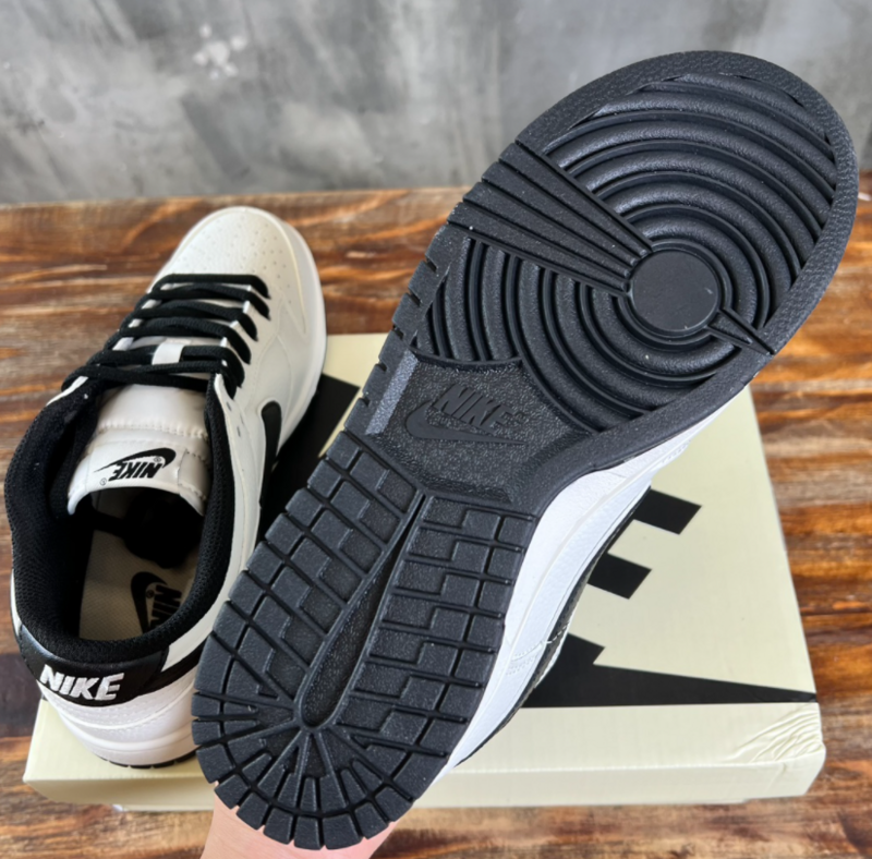 SAMC - NKE Shoes - 050