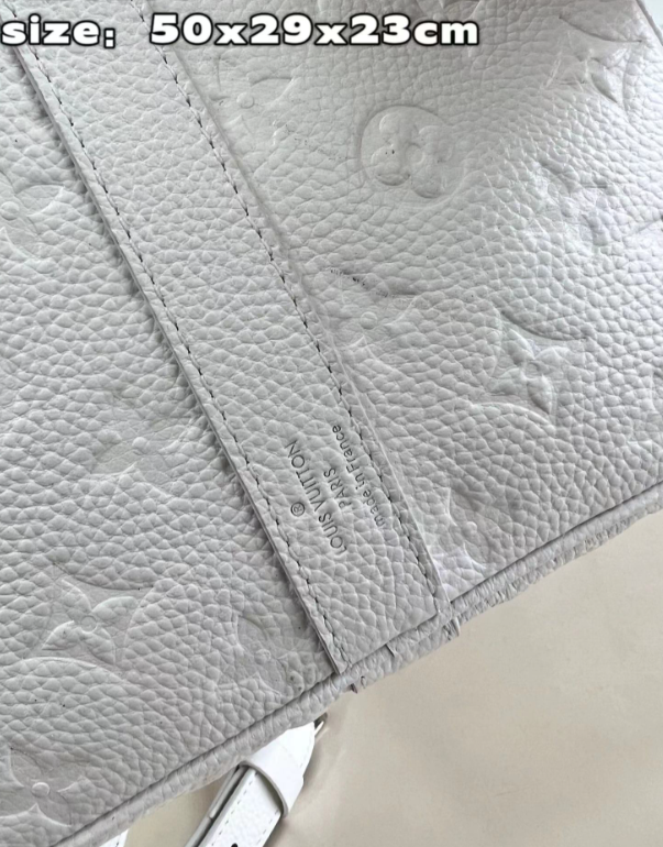 SAMC - LOV Bags - 1331