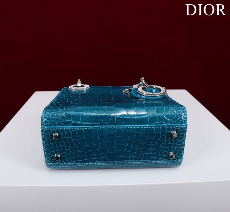ELE - Dir Bags - 1644