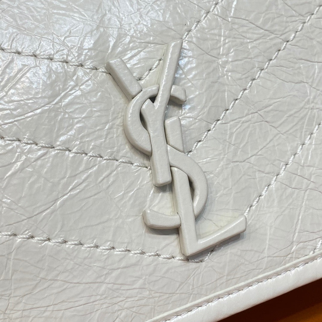 GLAMI Niki Wallets On Chain White For Women 7.5in/19cm