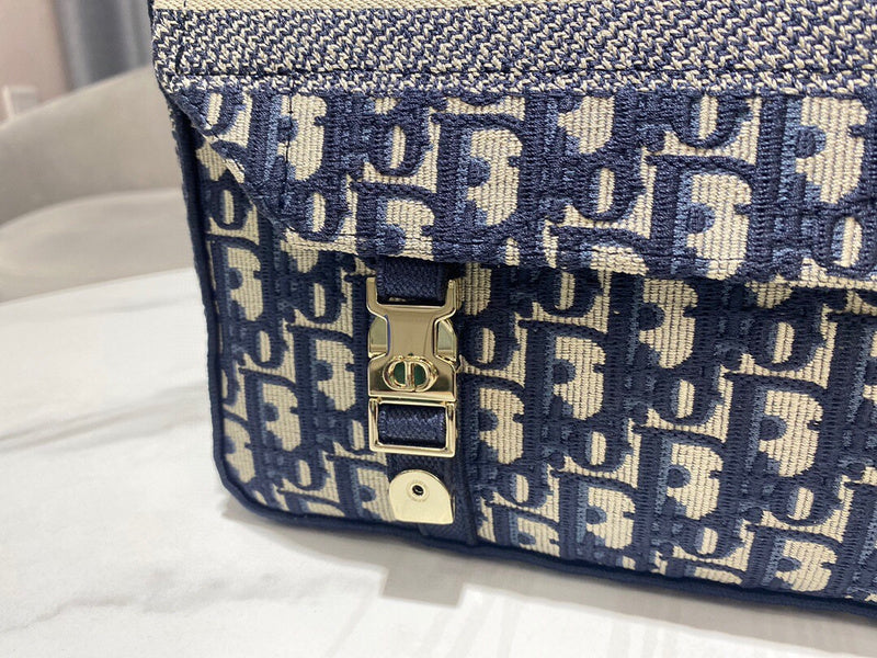 ELE - Dir Bags - 1515