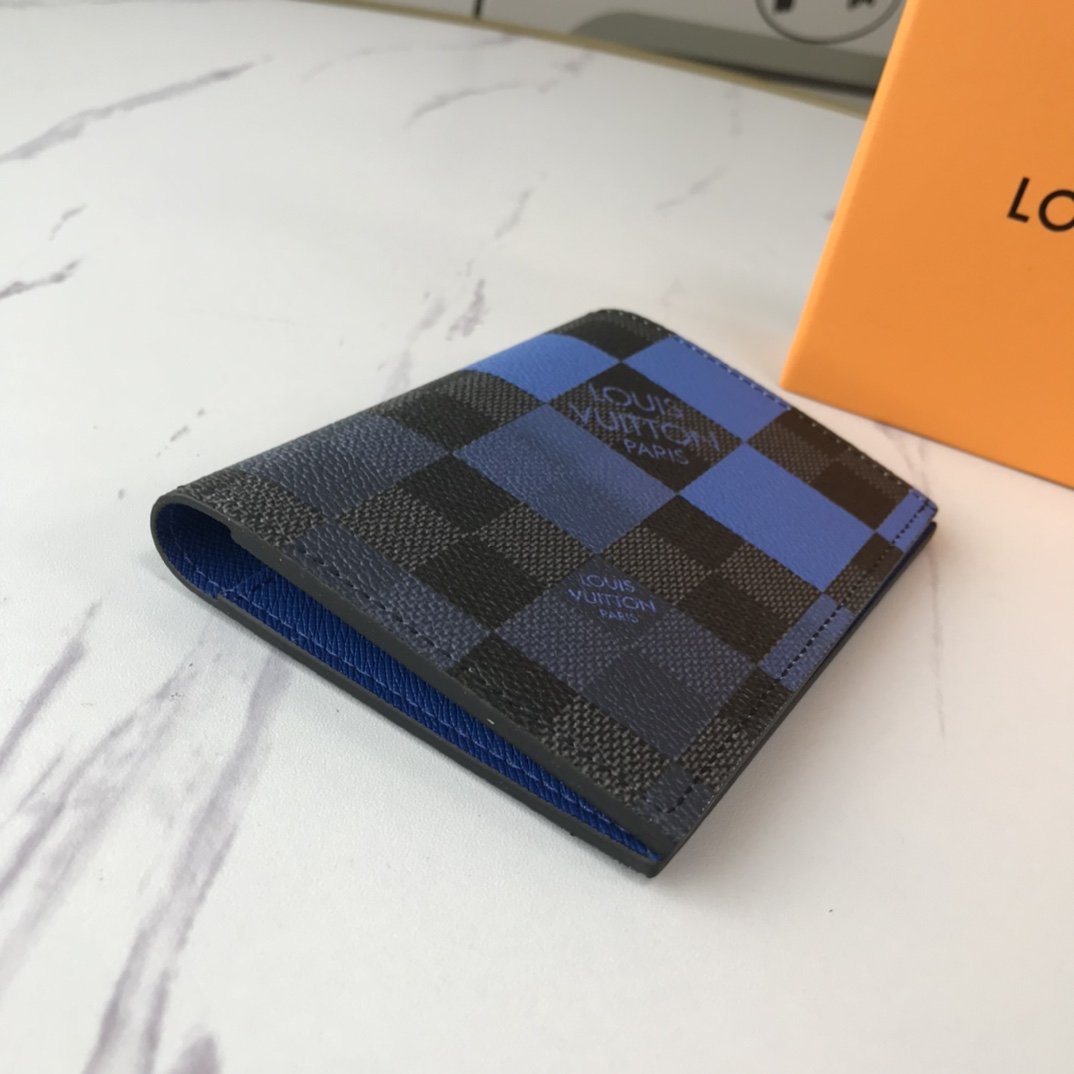 EN - New Arrival Wallet LUV 049
