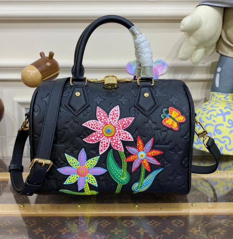 SAMC - LOV Bags - 1194
