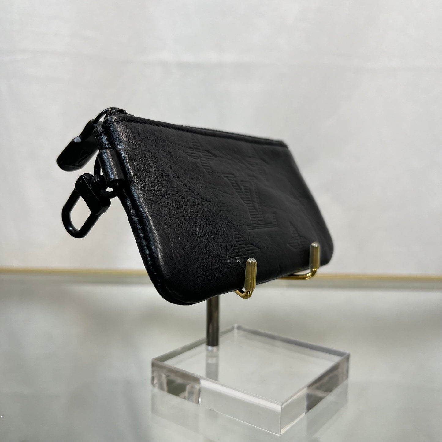 LOUIS VUITTON Duo Messenger Empreinte Key Pouch