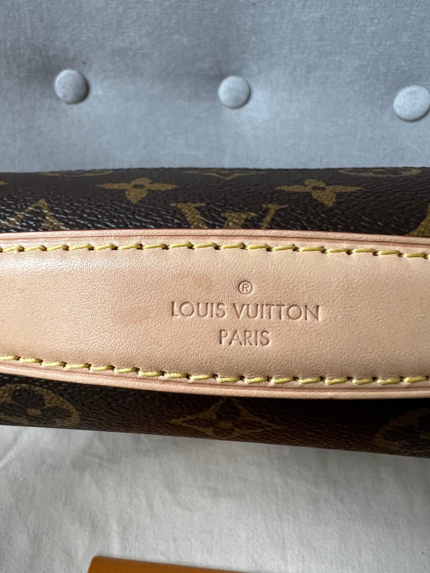 Louis Vuitton Pochette Metis Monogram (RRP £1,970)