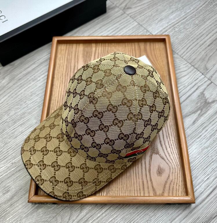 SAMC - Mix Hats - 030