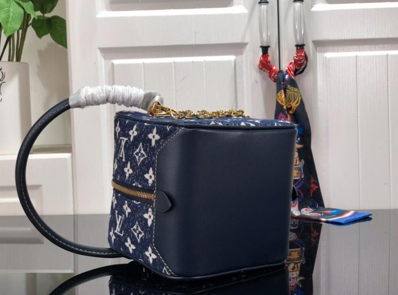 SAMC - LOV Bags - 1962