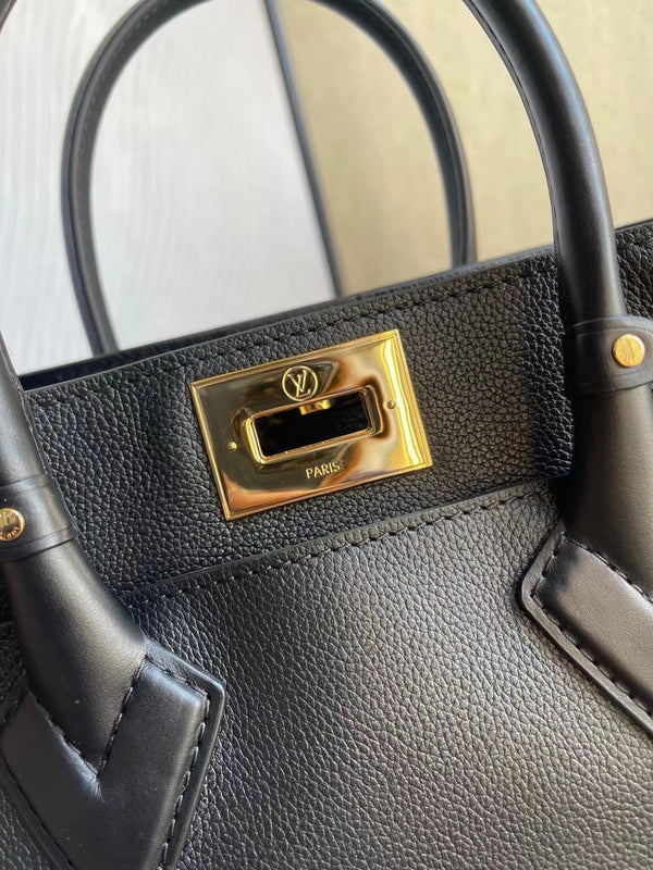 LOV2 Bags - Luxurious Bags  1037