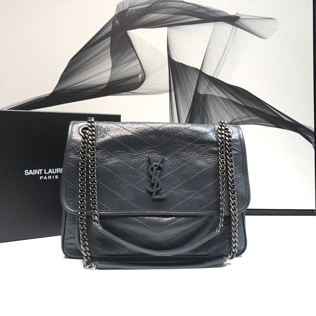 GLAMI Niki MeGLAMIum Chain Bag In Crinkled Vintage Grey For Women 11in/28cm YSL 6331580EN041112