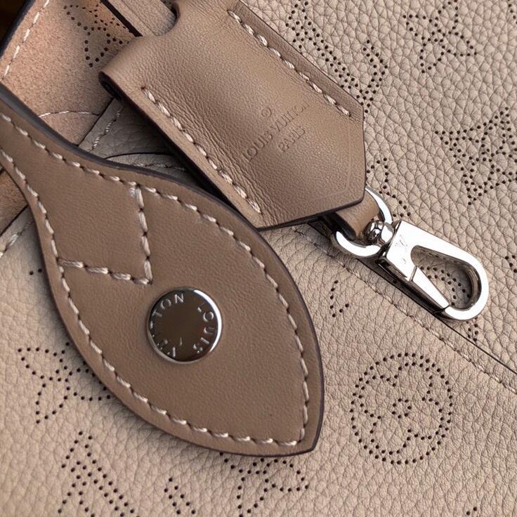 SAMC - LOV Bags - 2971