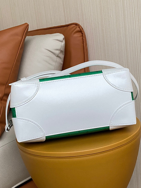 LOV2 Bags - Luxurious Bags  1234