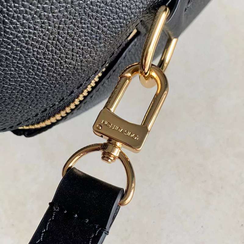 LOV2 Bags - Luxurious Bags  1103