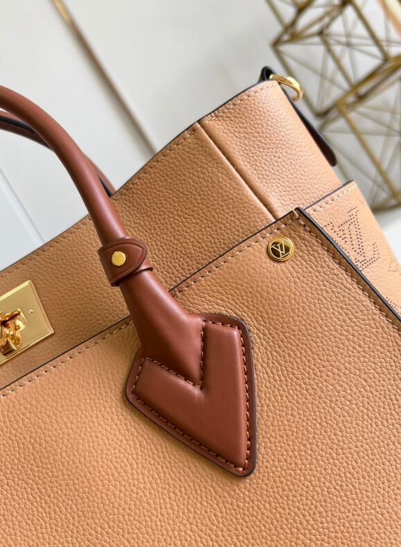 SAMC - LOV Bags - 1571