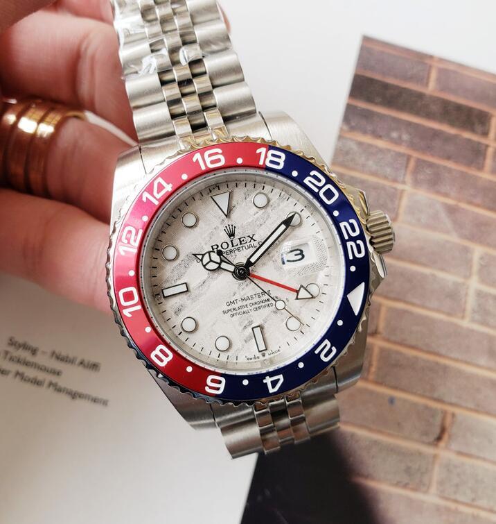 SAMC - Mix Watches - 241
