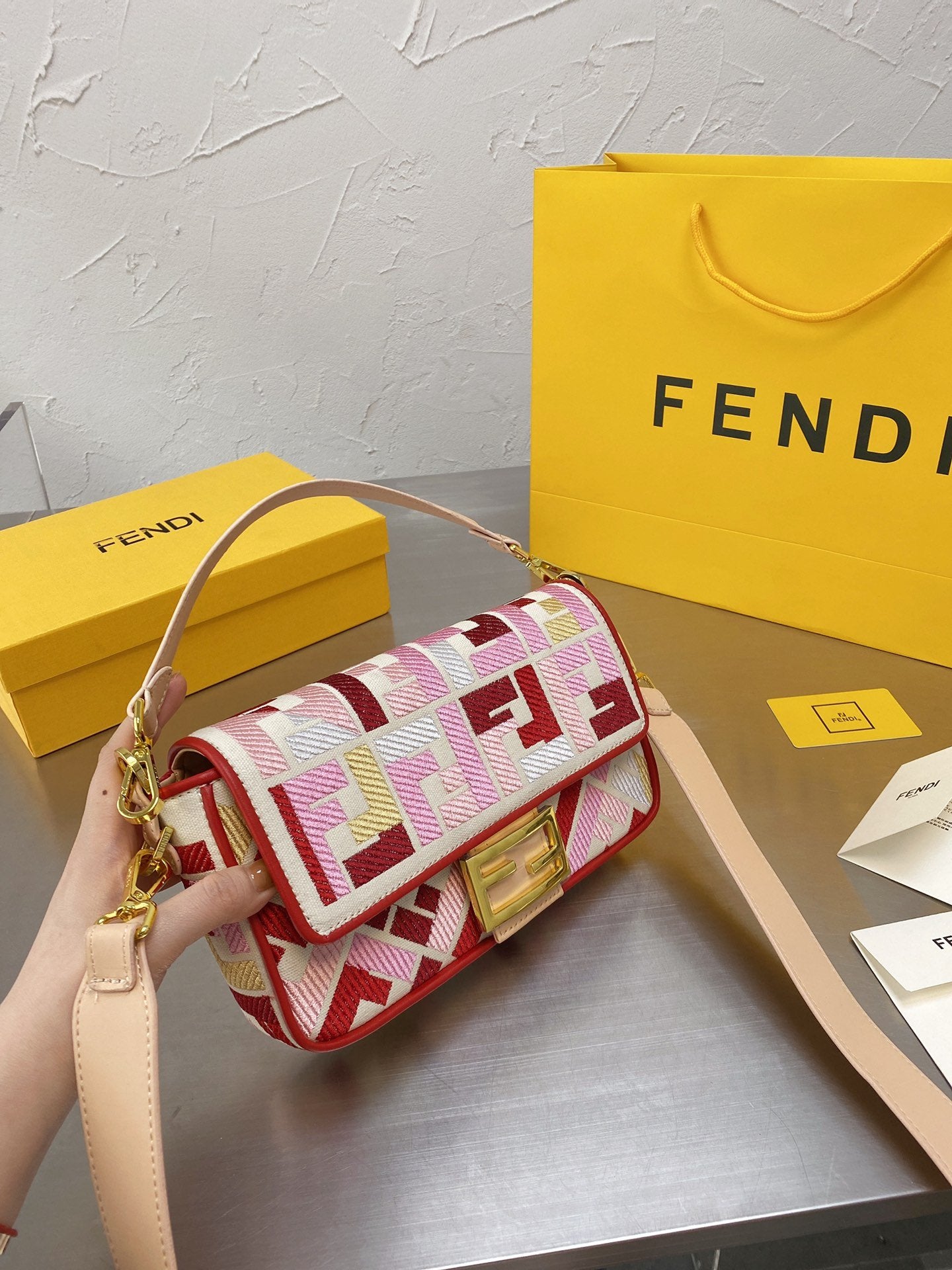 EN - NEW Arrival Bags FEI 119