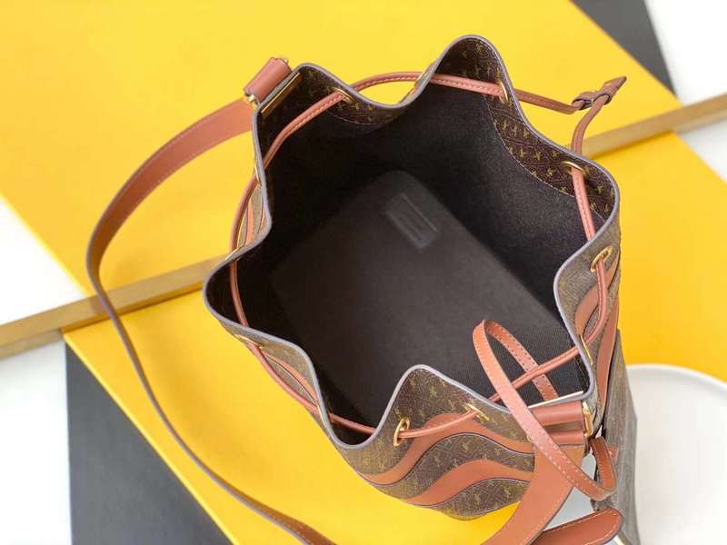 ELE - SLY Bags 144