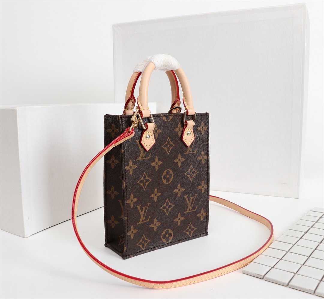 EN - New Arrival Bags LUV 010
