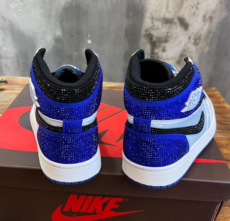 SAMC - NKE Shoes - 445