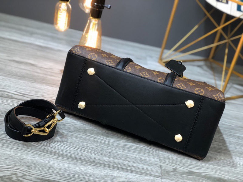 LOV2 Bags - Luxurious Bags  1063