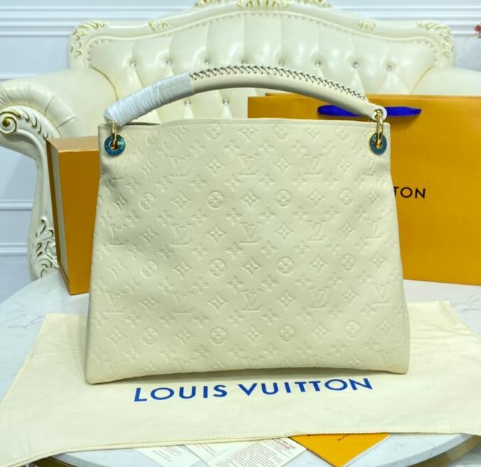 SAMC - LOV Bags - 2464