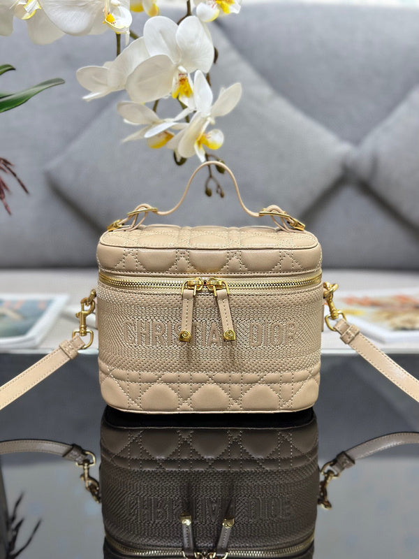 Glami Fashion - DIR Bags - 066
