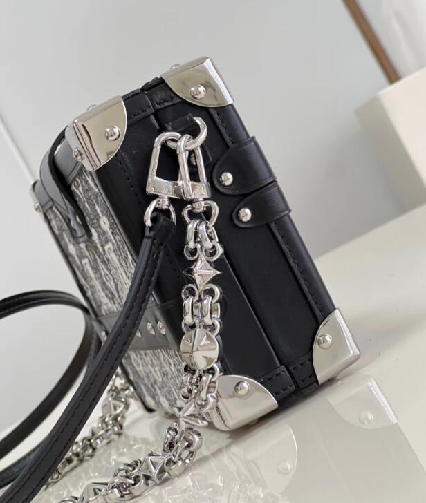 SAMC - LOV Bags - 1448