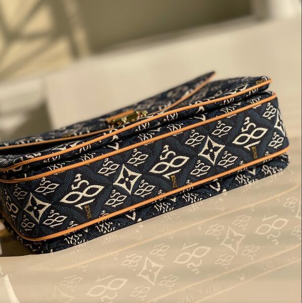 SAMC - LOV Bags - 2533