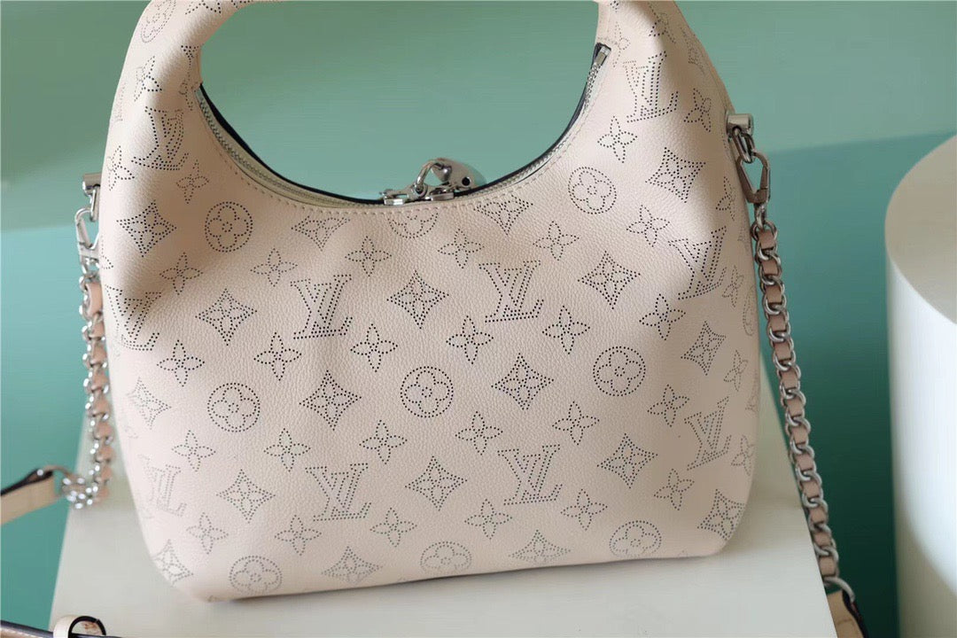 LV Why Knot MM Mahina Light Pink For Women,  Shoulder And Crossbody Bags 13.4in/34cm LVÃ‚Â 