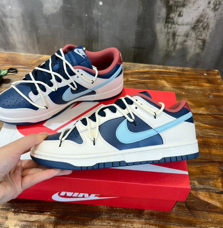 SAMC - NKE Shoes - 270