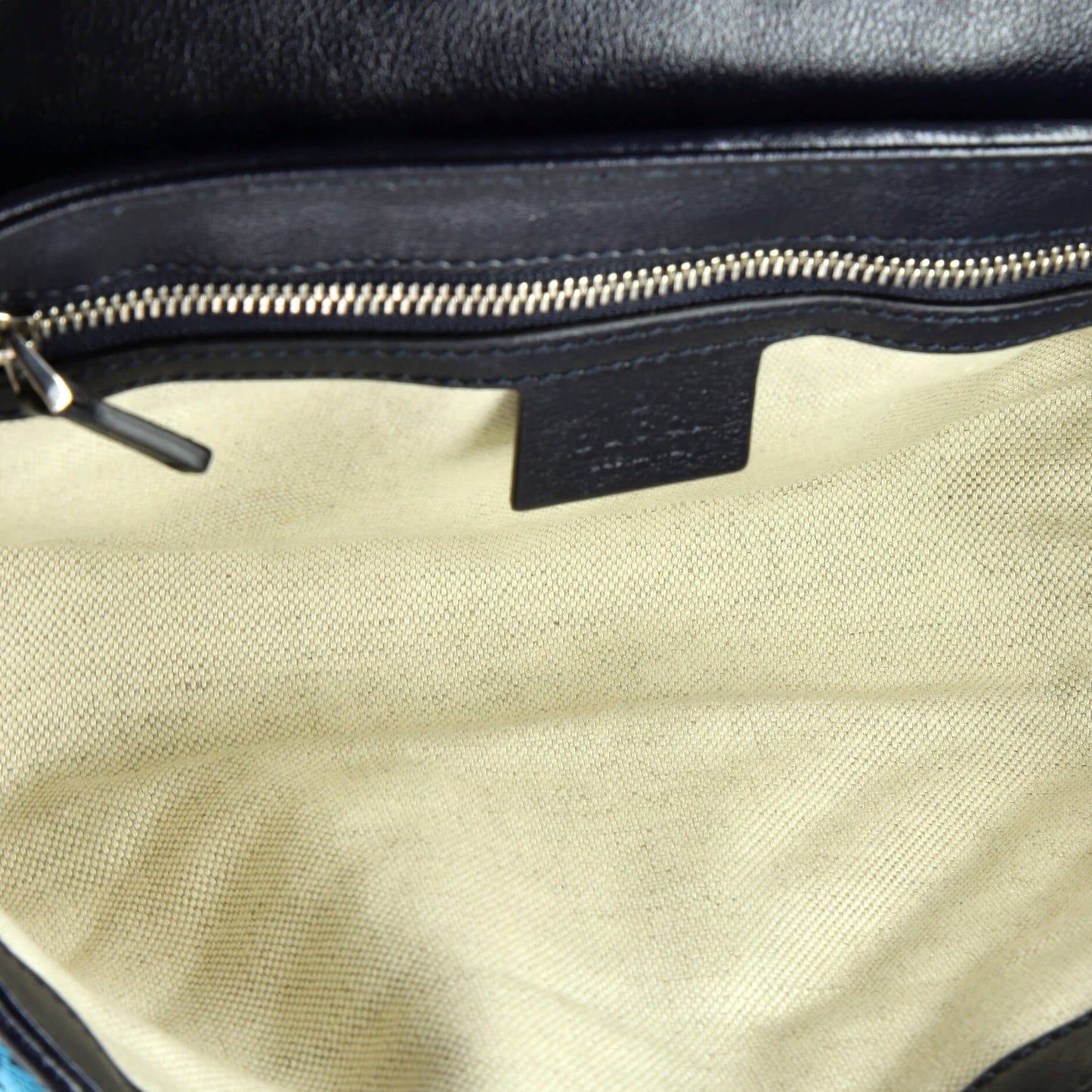 GG Marmont Flap Bag Diagonal Quilted GG Canvas Small