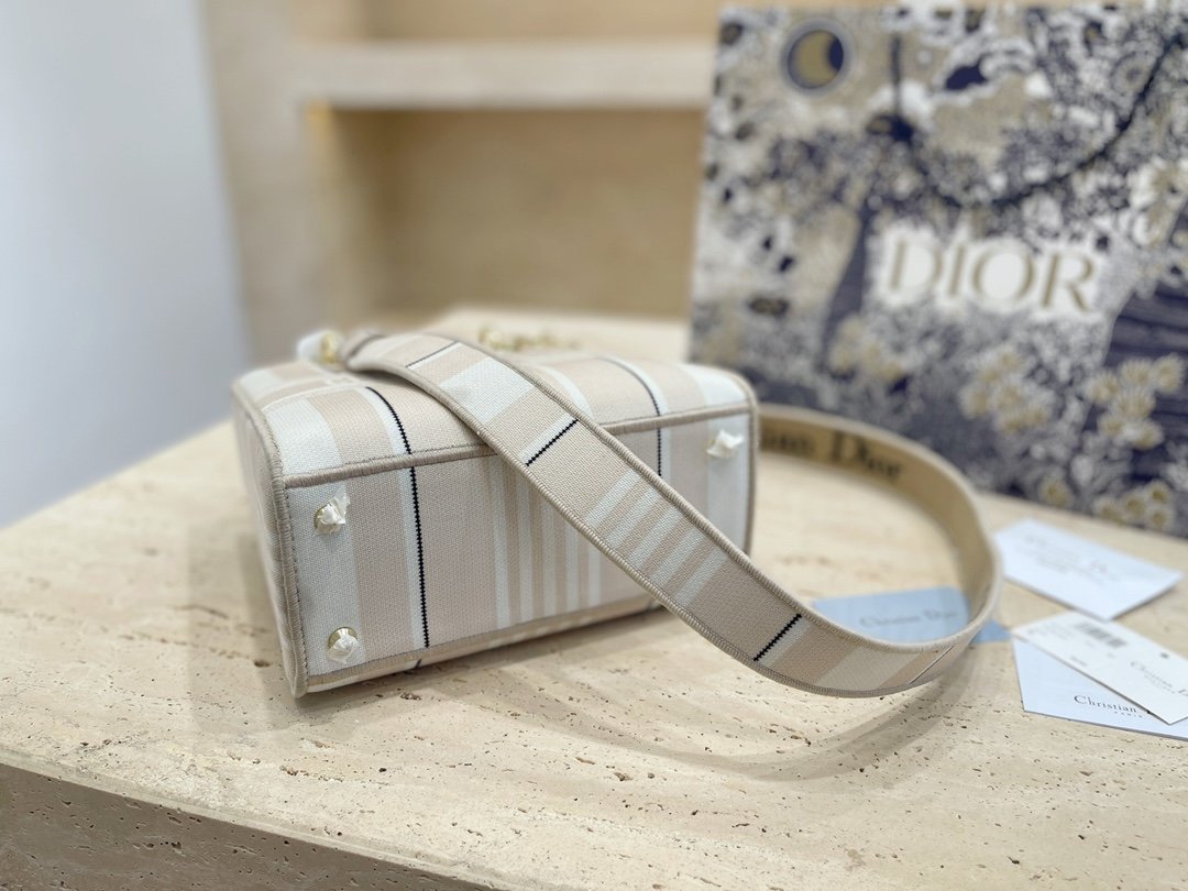 EN - New Arrival Bags DIR 330