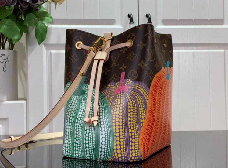 SAMC - LOV Bags - 1284