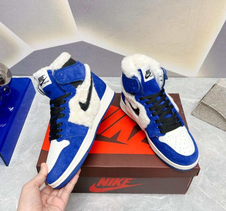 SAMC - NKE Shoes - 184