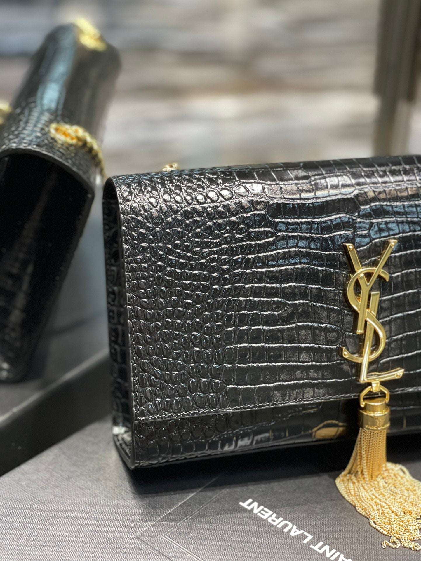 GLAMI Kata MeGLAMIum Chain Bag Black With Tassel For Women 9.4in/24cm YSL 354119DND0J1000